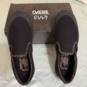 Vans Unisex Black Slip-On Shoes